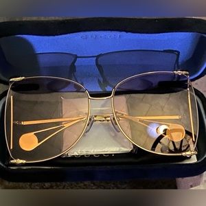 (SOLD)Gucci Mamacita Sunglasses.